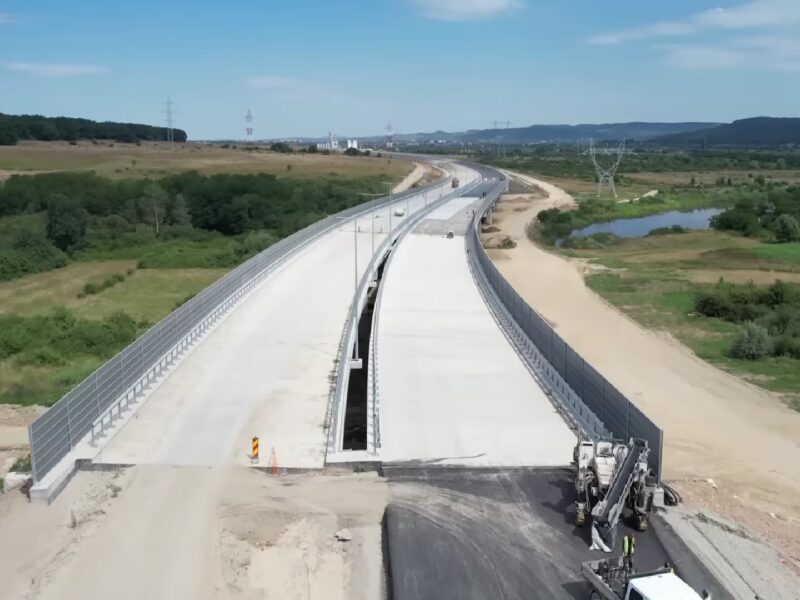 video: imagini noi de pe autostrada sibiu - boița. lucrările au avansat vertiginos și va fi gata până la finalul anului