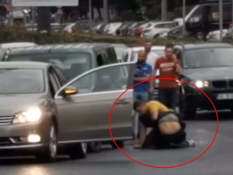 video: doi șoferi s-au luat la bătaie, în trafic, pe mihai viteazu