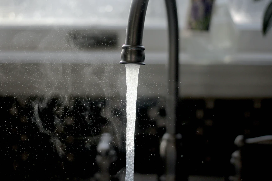 consumul de apă nu va fi restricționat la sibiu din cauza caniculei - compania apă canal recomandă însă consum moderat