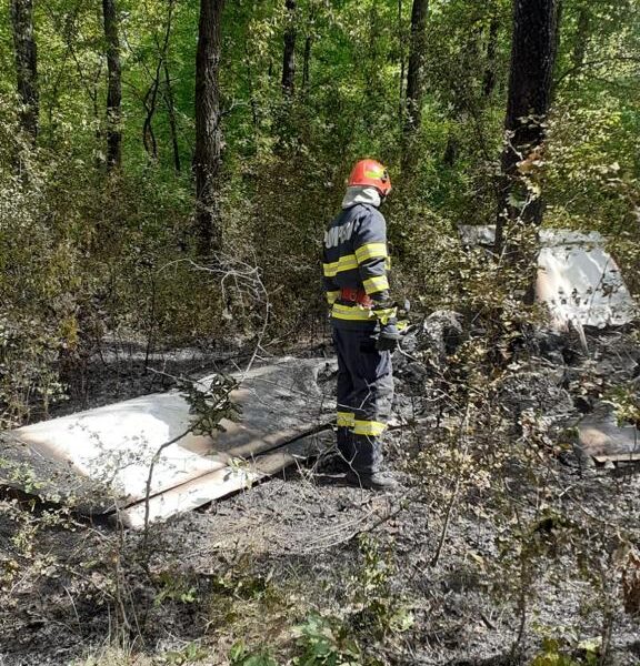 foto avion prăbușit la giurgiu – două persoane au murit