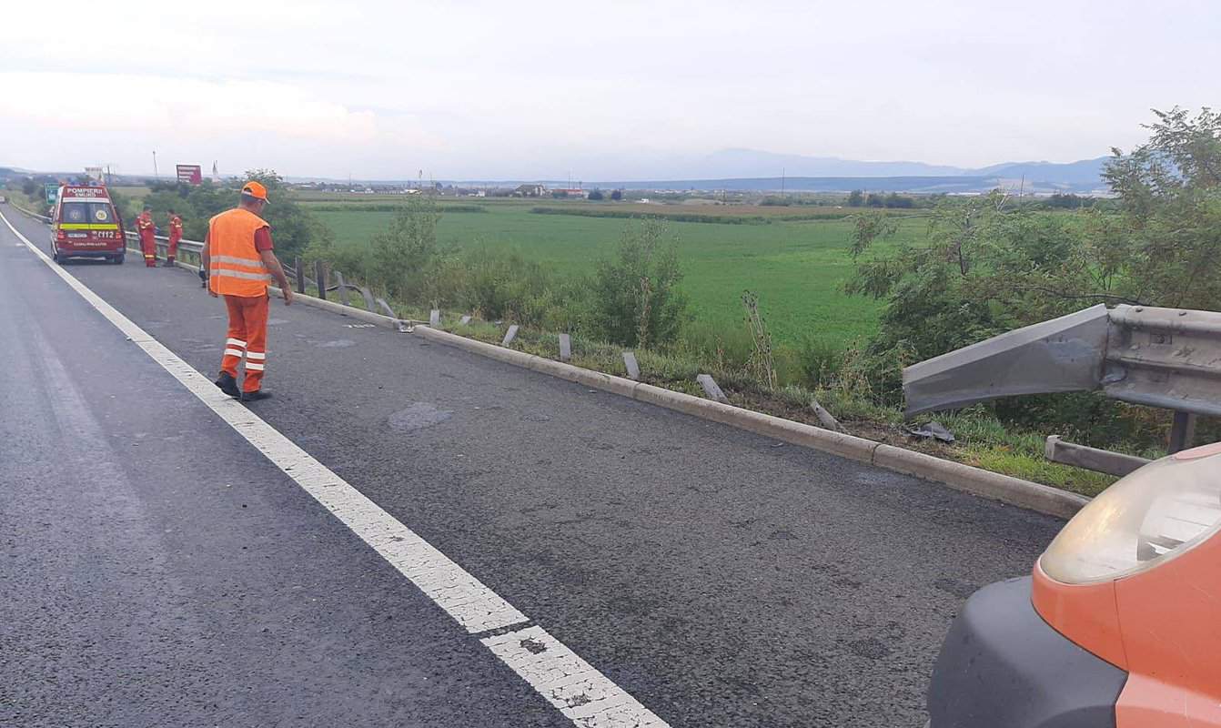 Accident pe autostradă la Cristian pe sensul de mers către Sibiu - Două autovehicule implicate