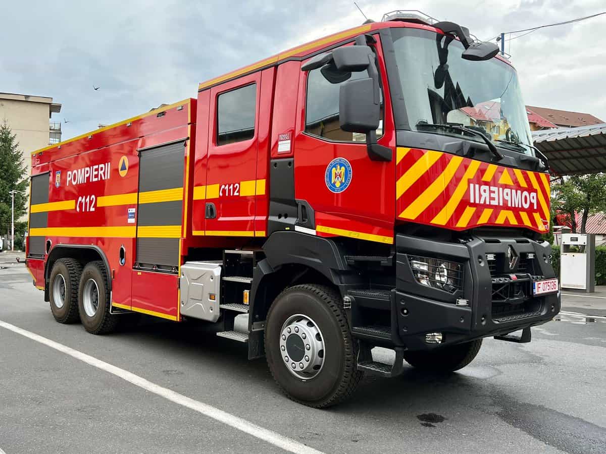 pompierii sibieni au o autospecială nouă pentru stingerea incendiilor - este cea mai performantă din românia