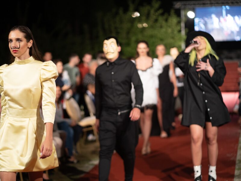 finest fashion fest editia a –ii-a la palatul brukenthal avrig - invitat special cătălin botezatu - programul festivalului