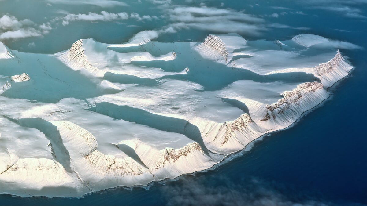 nivelul oceanelor ar putea crește cu jumătate de metru – ghețarul thwaites pe punctul de a se sparge