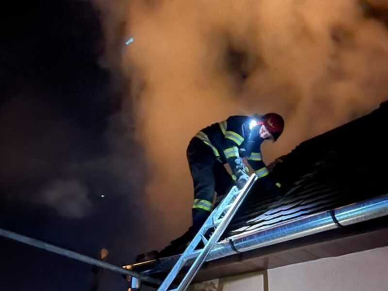 patru incendii stinse în ultimele ore de pompierii sibieni - nicio persoană nu a fost rănită