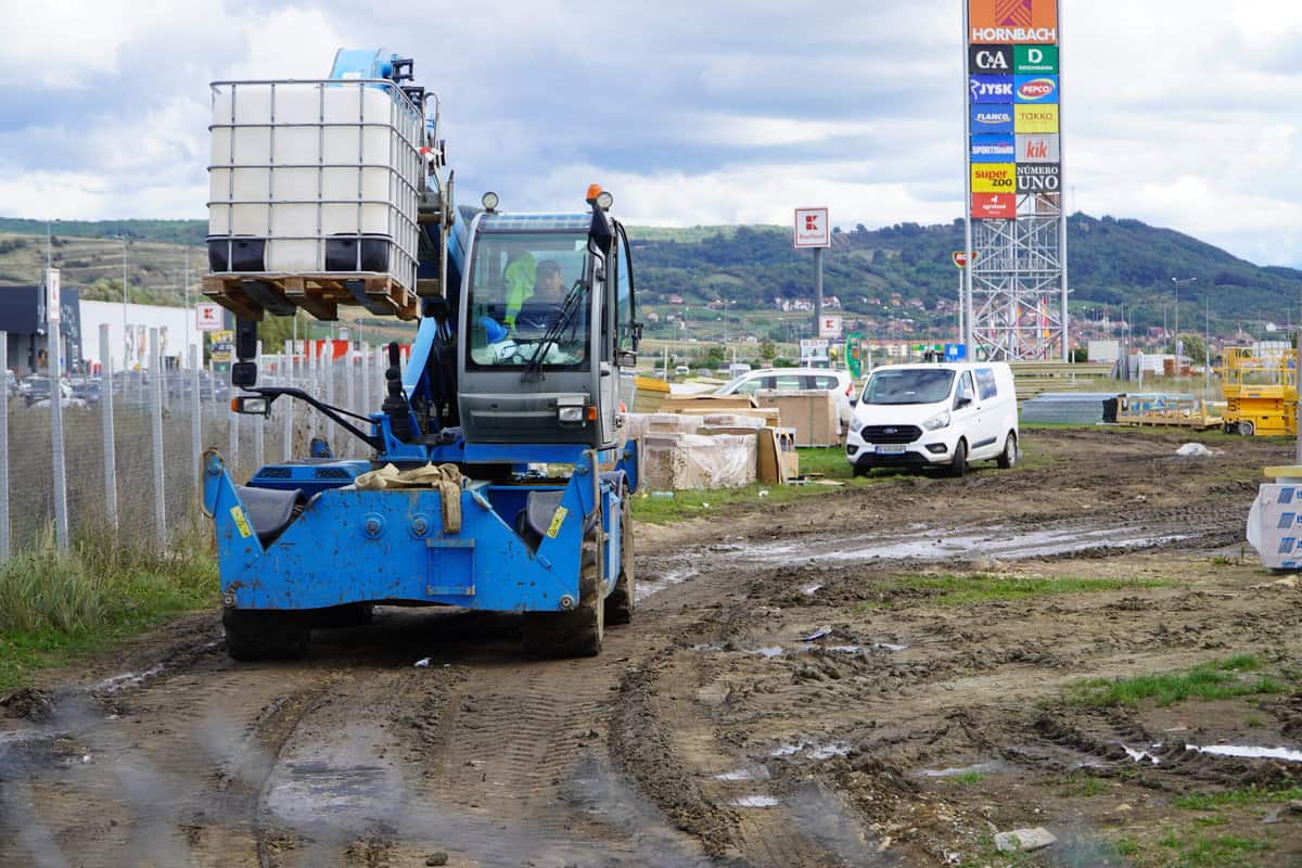 video: noi imagini de pe șantierul magazinului jumbo de la sibiu - se deschide anul acesta