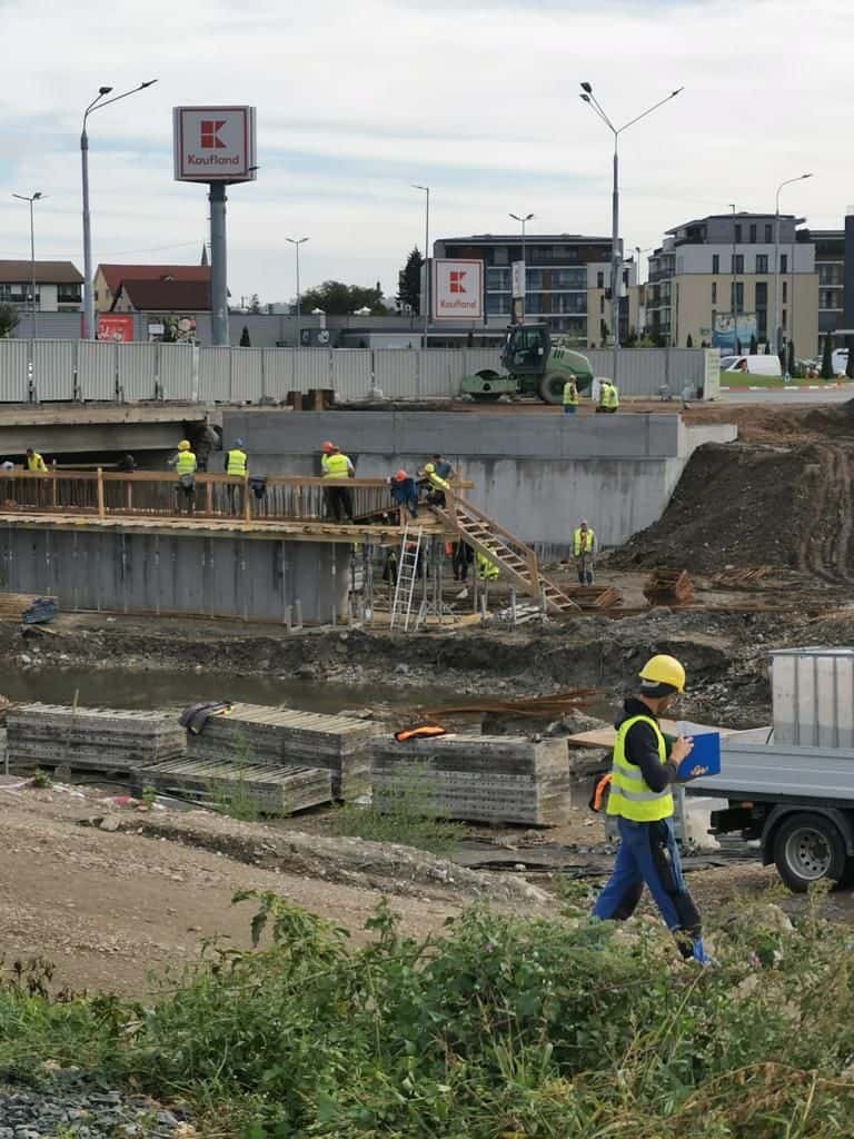 se închide temporar podul de pe șoseaua alba iulia - lucrările de construcție avansează