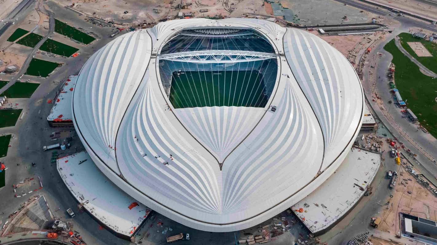 foto - cum arată cele opt stadioane de la cupa mondială din qatar - seamănă cu niște ozn-uri