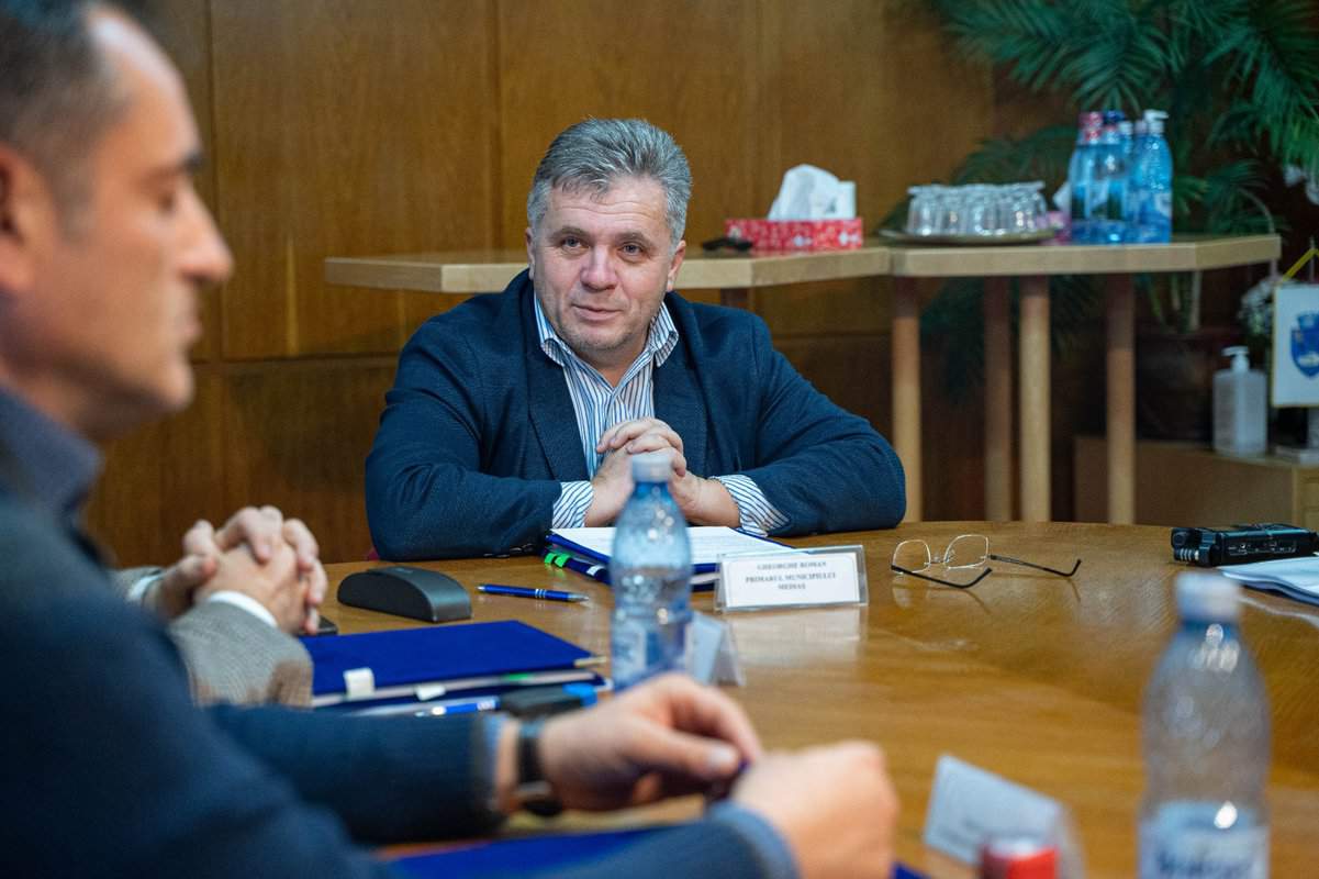 s-a semnat contractul de proiectare și achiziție pentru construirea de locuințe sociale colective la mediaș pe strada baia de nisip