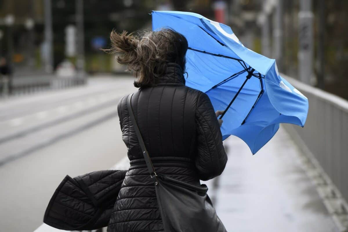 atenționare meteo de vânt puternic la sibiu – rafalele pot atinge 55-60 km/h