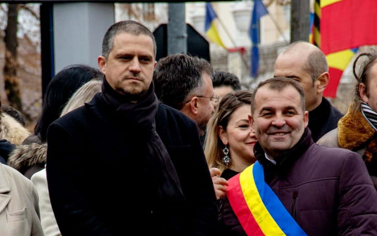 Nicolae Lazăr a adus lumina în casele a sute de copii săraci (C.P)