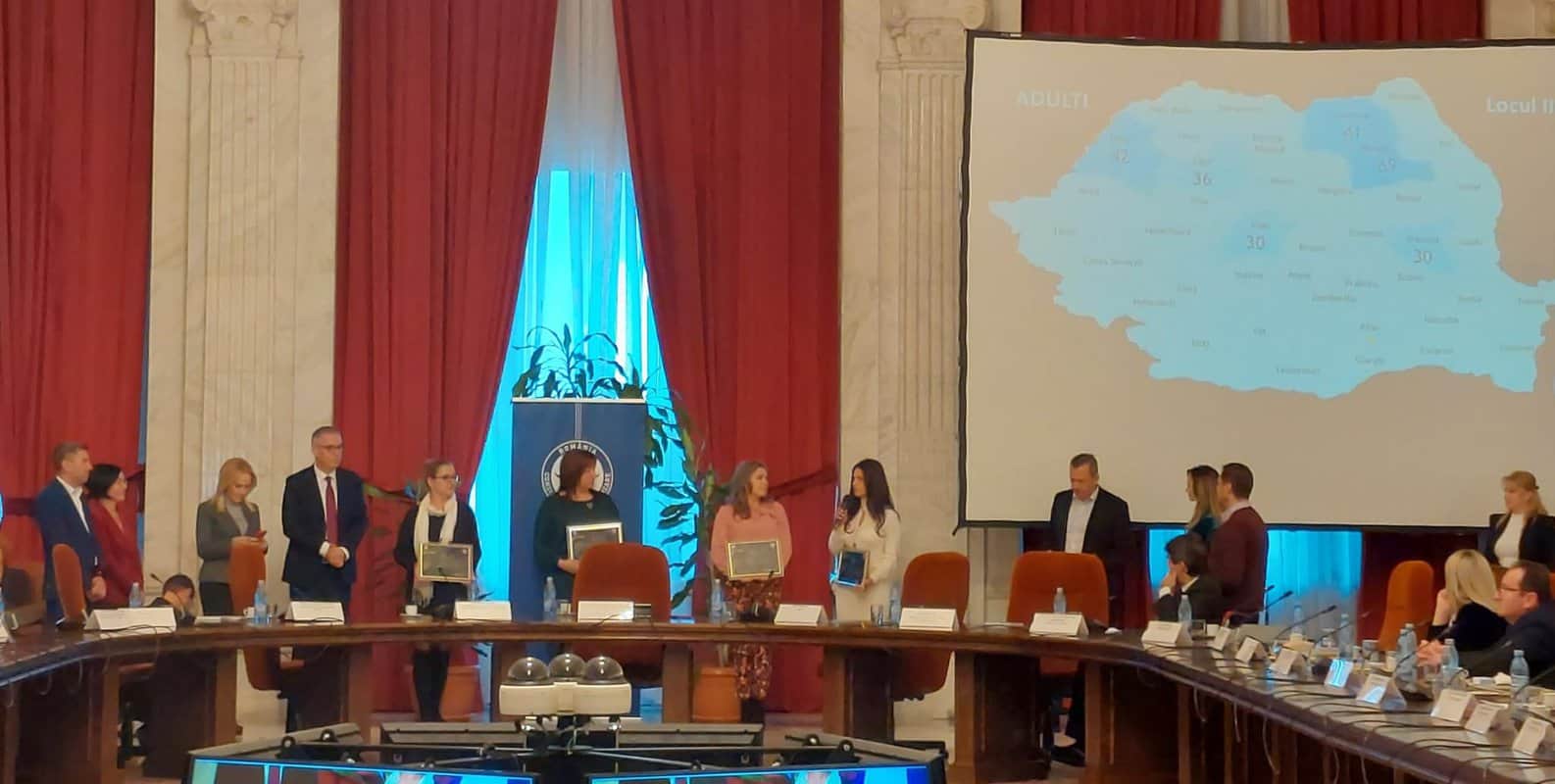 Sibieni cu care ne mândrim în 2022 - Maria Ciucă deținătoarea titlului de Tezaurul Uman Viu, Victoria Bîrluțiu decorată cu „Meritul Sanitar”, elevi olimpici și profesori