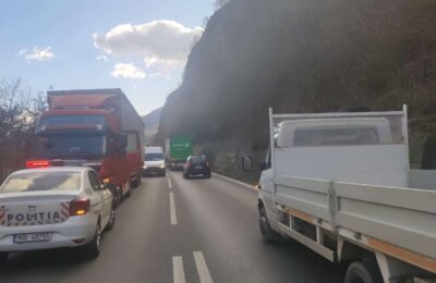 trafic restricționat pe valea oltului din cauza unui accident - circulația este deviată pe centura călimănești
