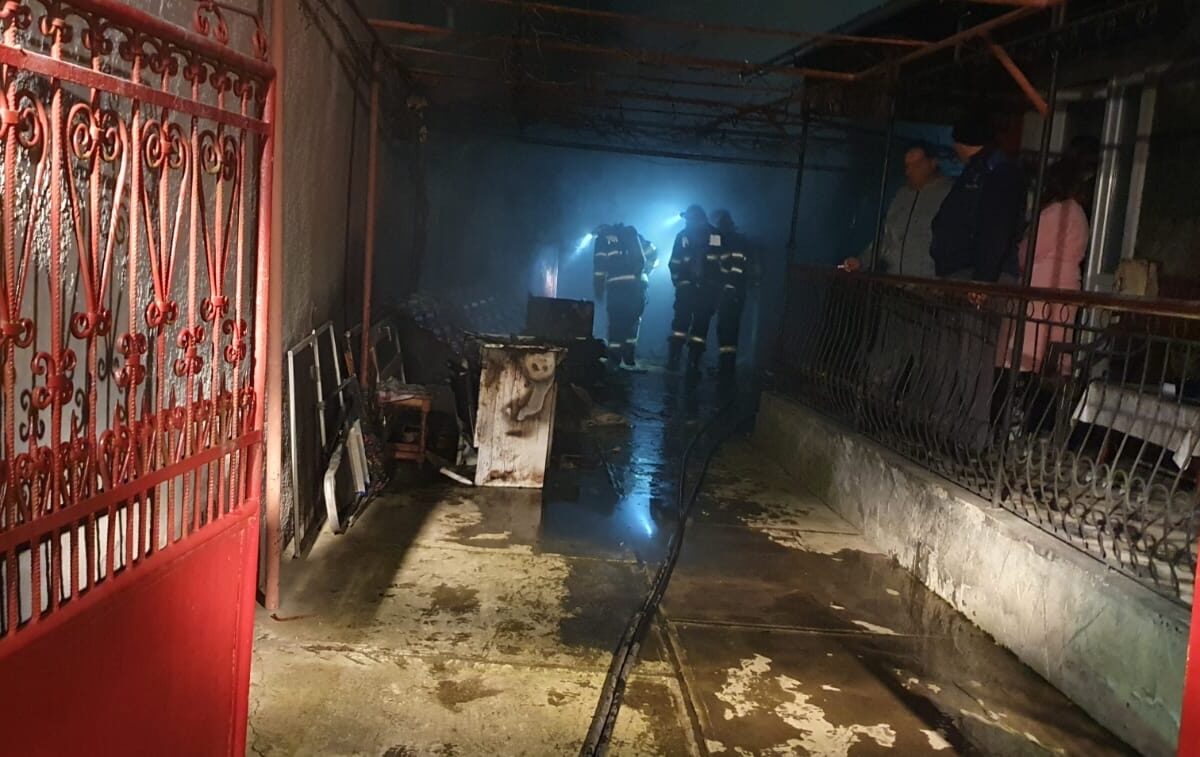 incendiu în agârbiciu - a luat foc un garaj