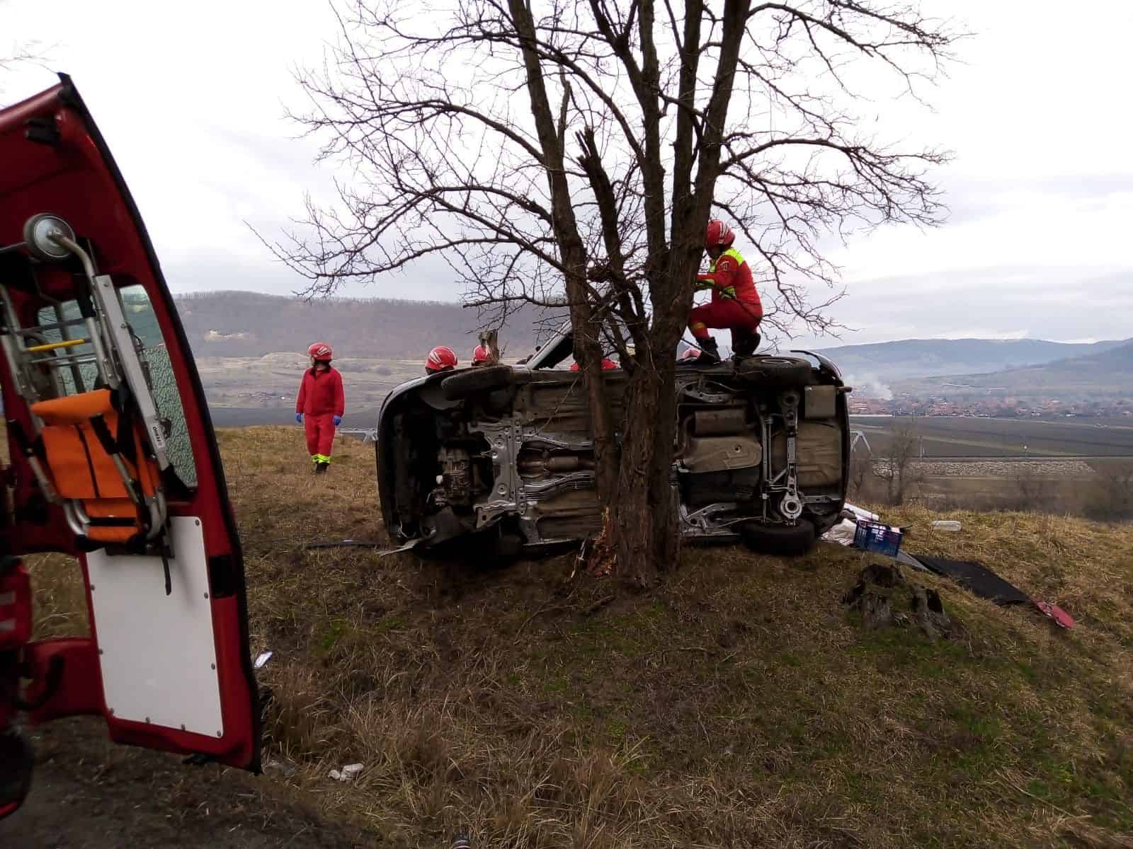 update accident grav pe dn 14 lângă mediaș - femeie inconștientă încarcerată