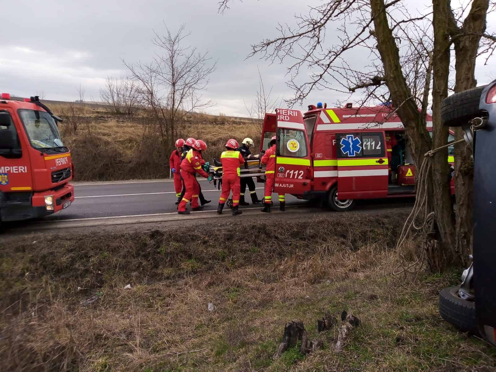 update accident grav pe dn 14 lângă mediaș - femeie inconștientă încarcerată