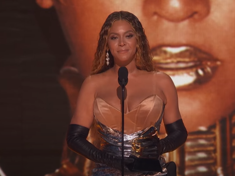 video beyonce bate recordul la premiile grammy 2023, harry styles câștigă trofeul pentru cel mai bun album