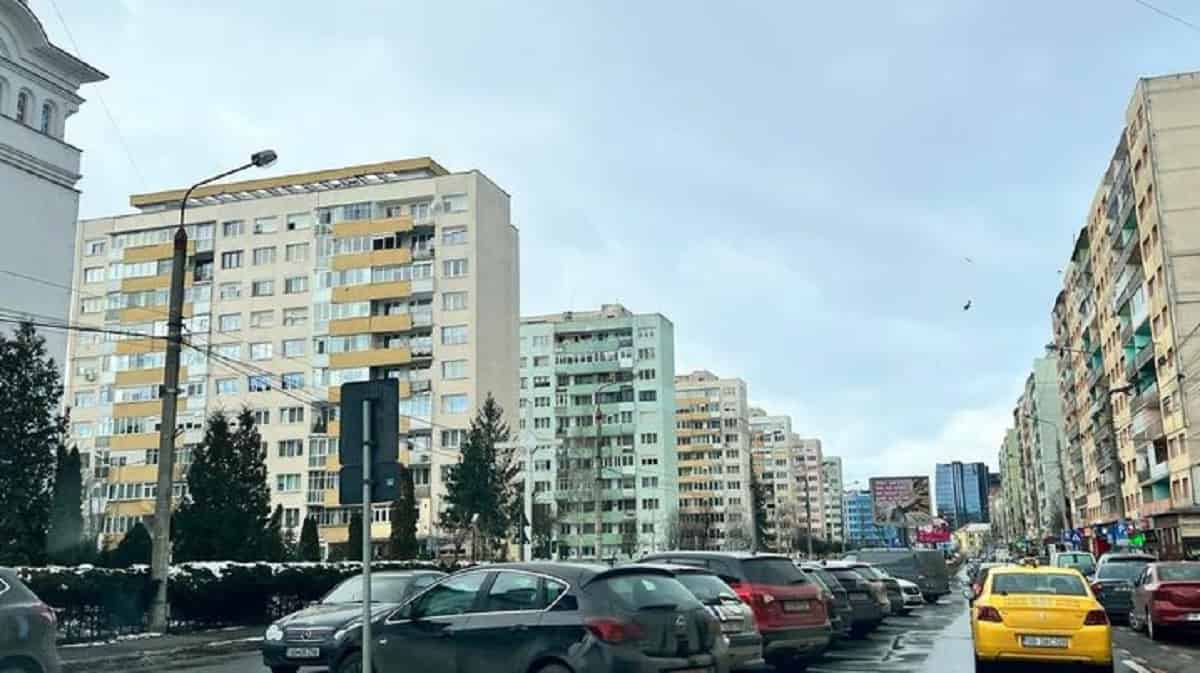 piața imobiliară în ”joc de glezne” la sibiu - prețurile apartamentelor bat pasul pe loc