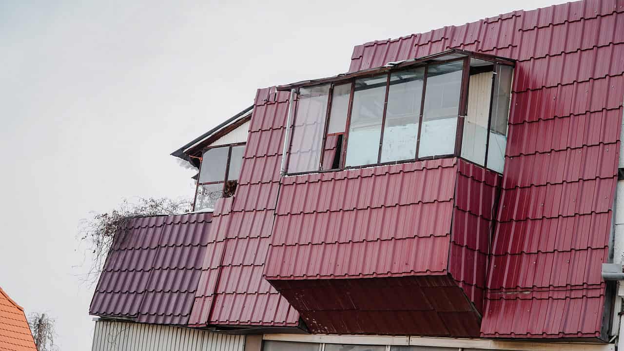 cea mai urâtă casă din sibiu, scoasă la vânzare - agent imobiliar: „poate fi ideală pentru un spațiu de birouri”