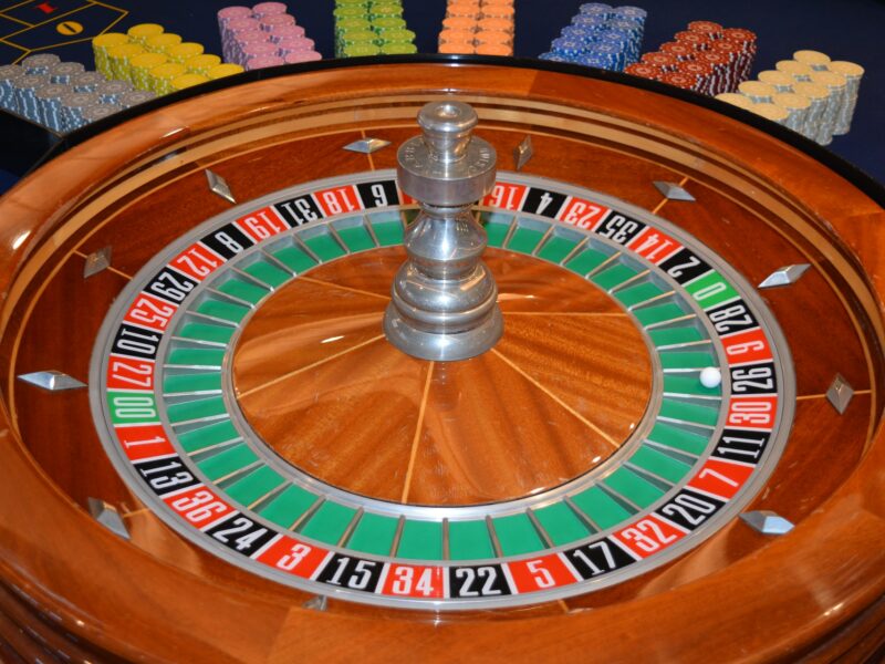 cum afectează jocurile de noroc economia românească?