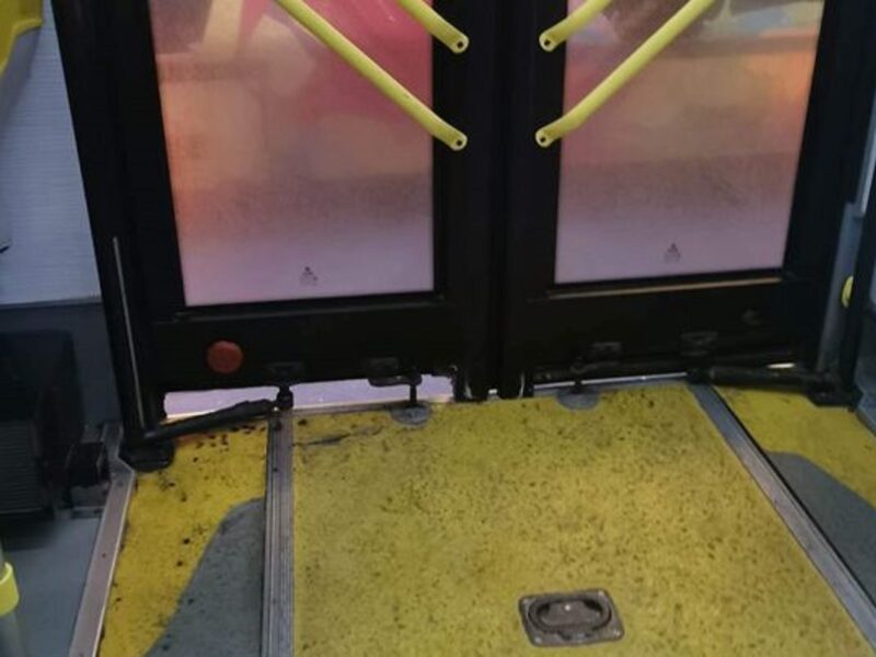 video numărul autobuzelor „congelator” tursib în continuă creștere - „pe sub ușă este gaură și intră frigul”