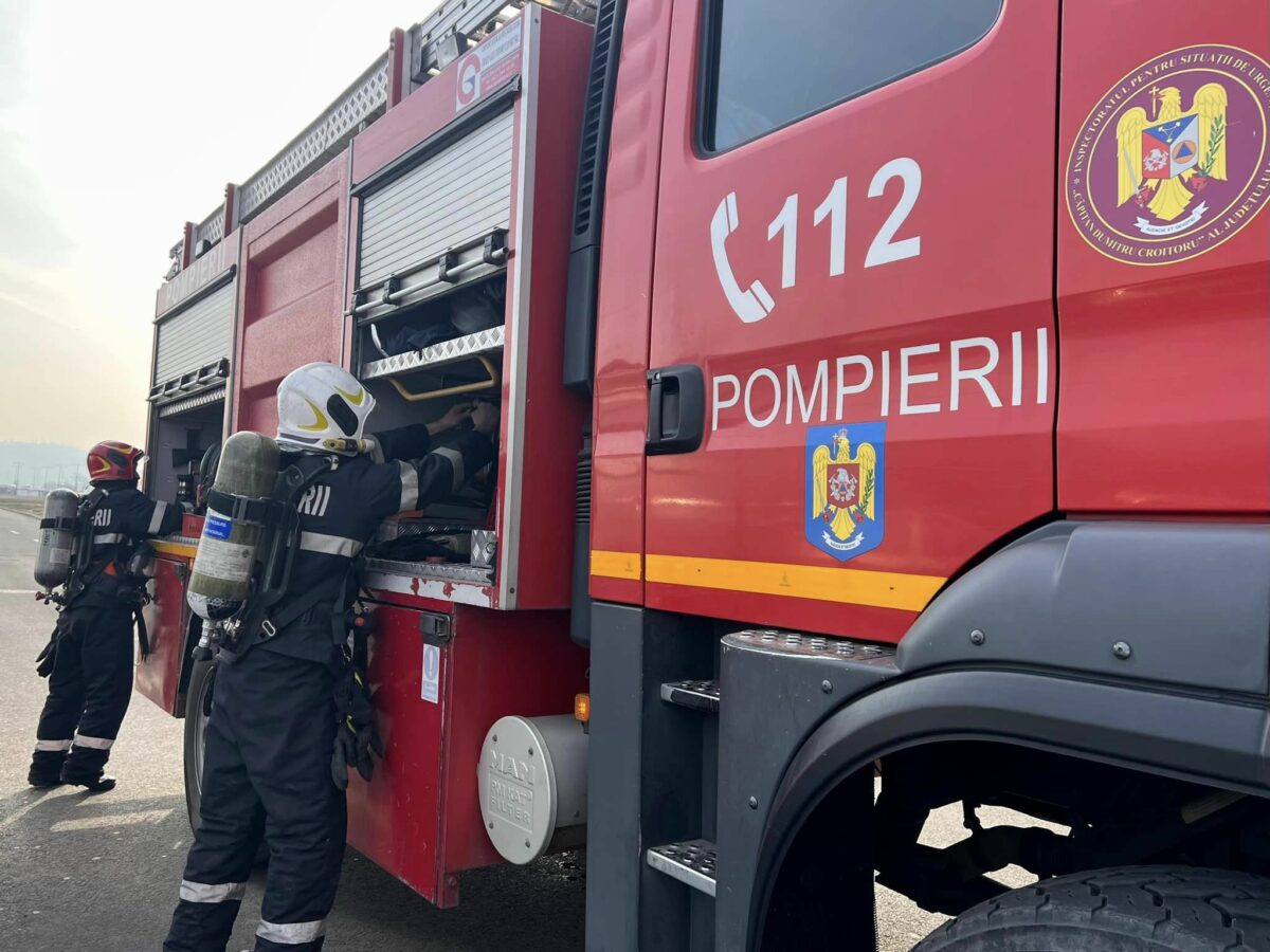 Simulare de incendiu la o hală din Zona Industrială Est a Sibiului