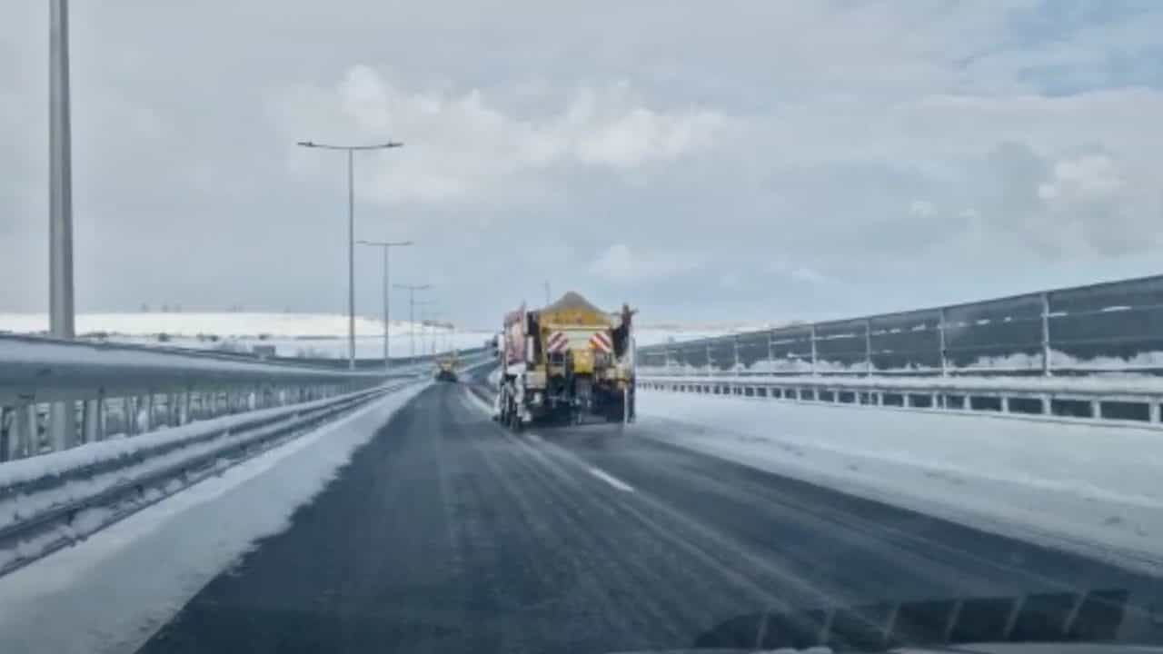 cum putea fi prevenit accidentul mortal de pe autostrada sibiu-boița - soluția poate fi folosită și pentru ca străzile sibiului să nu mai înghețe