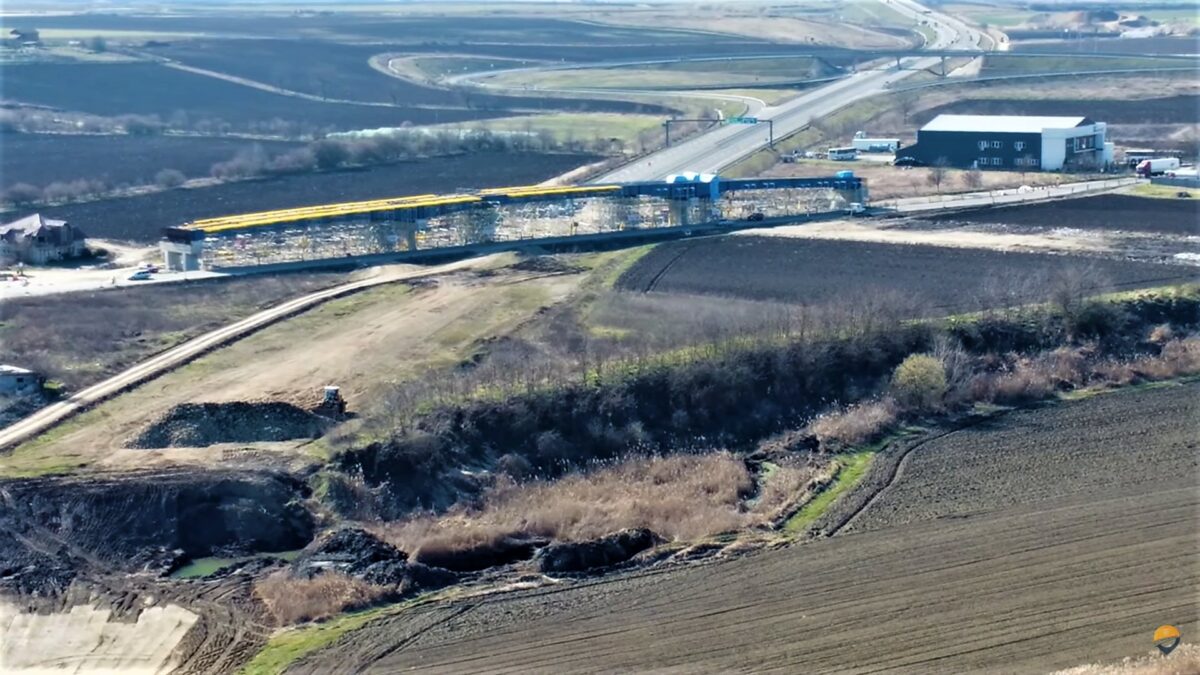 video - un nou lot de autostradă, aproape gata în românia - se deschide cu opt luni înainte de termenul stabilit