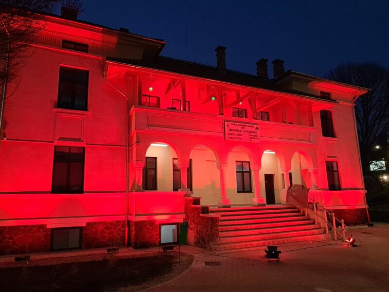 patru clădiri ale consiliului județean vor fi ilumintate în roșu de ziua mondială a tuberculozei