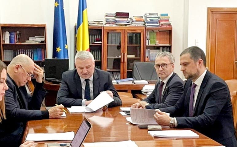 bogdan trif: ” inițiativa mea de sprijinire a românilor prin digitalizarea serviciilor consulare a trecut de senat și de comisiile din camera deputaților” (c.p)