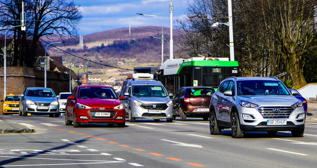 consilierii locali aprobă planul pentru reducerea zgomotului în sibiu. reabilitarea podului de piatră din terezian, transport ecologic și coridor de biciclete, printre măsuri