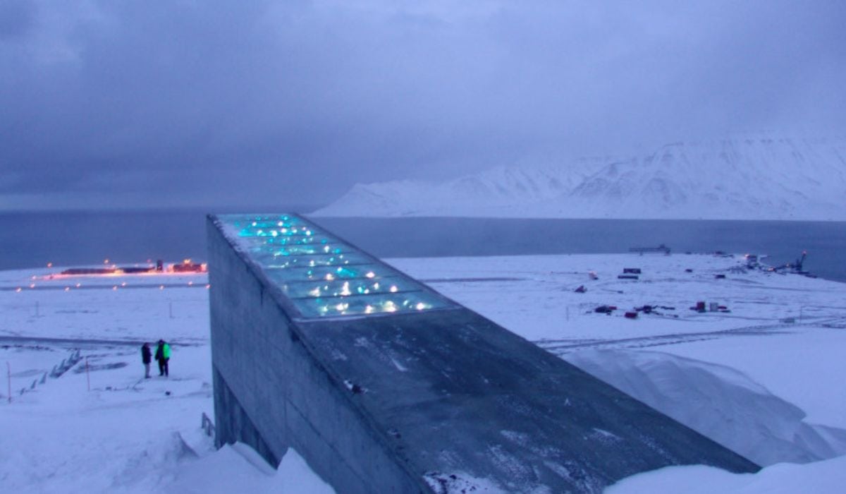 imagini din „seiful apocalipsei”, primul tur virtual din buncărul ascuns în munte din svalbard - „este ca într-o catedrală”