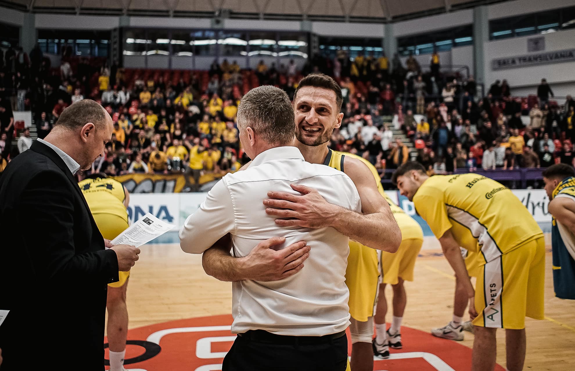 Sibiul câștigă cu Voluntari cu 82-72 - CSU joacă joi cu “semifinala pe masă”