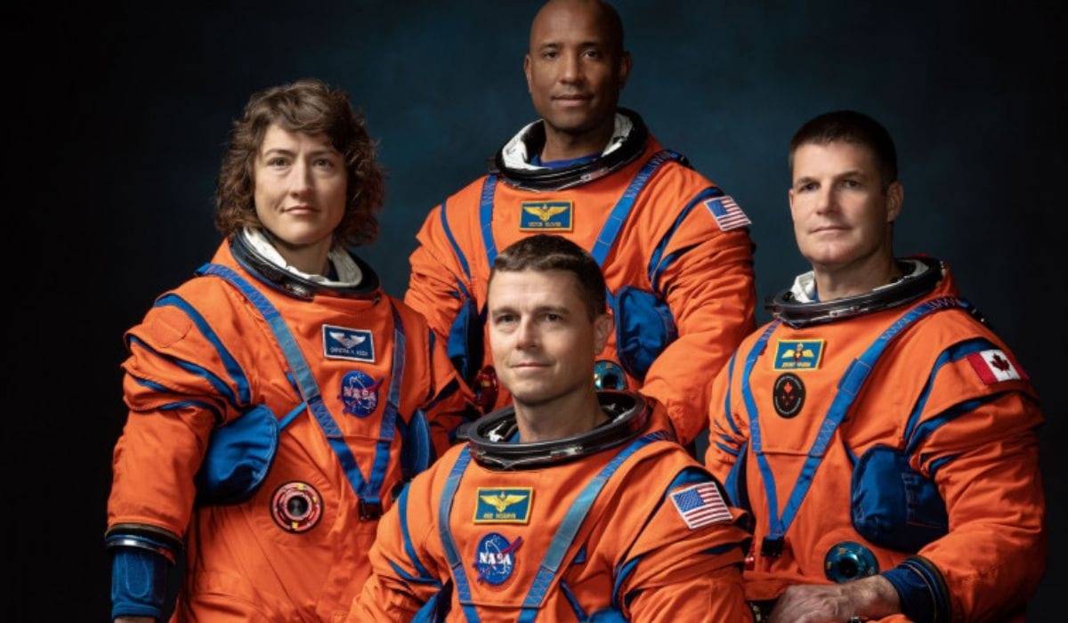 patru astronauți vor ajunge la lună după mai bine de 50 de ani - nasa a făcut anunțul
