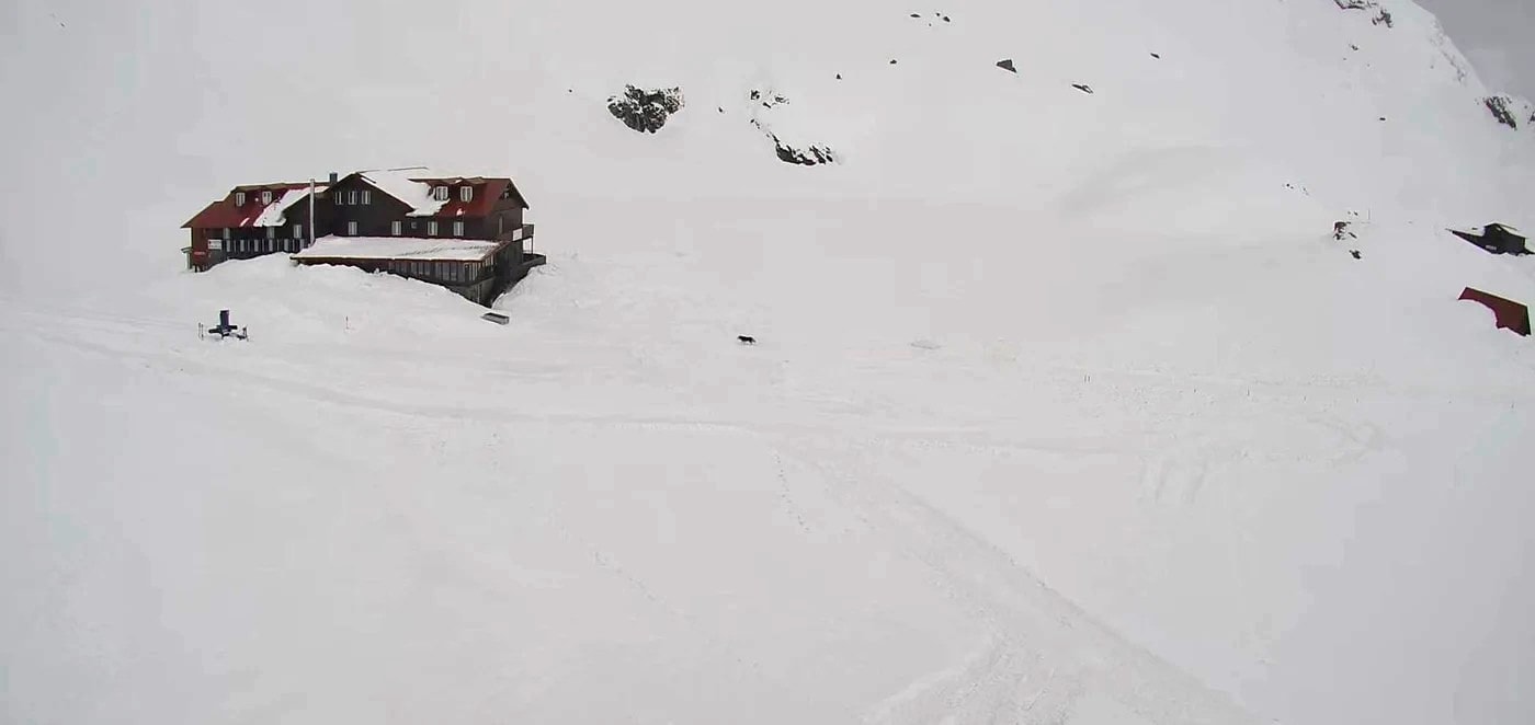 imagini spectaculoase la bâlea lac - stratul de zăpadă atinge cote record