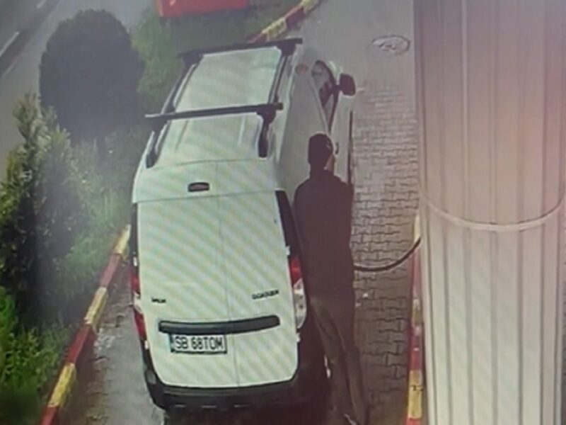 update video un șofer a plecat de la o benzinărie din sibiu fără să plătească
