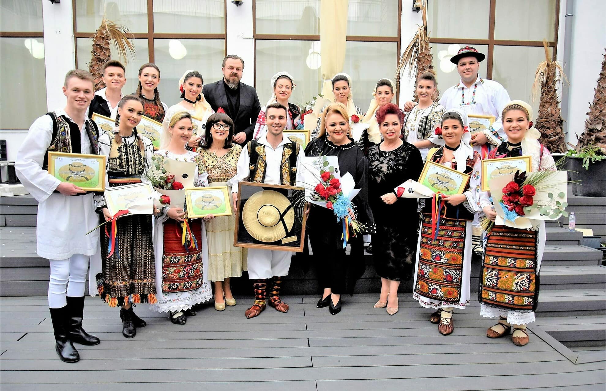 foto muzică și voie bună la festivalul ”lucreția ciobanu” - zeci de artiști de muzică populară au încântat publicul
