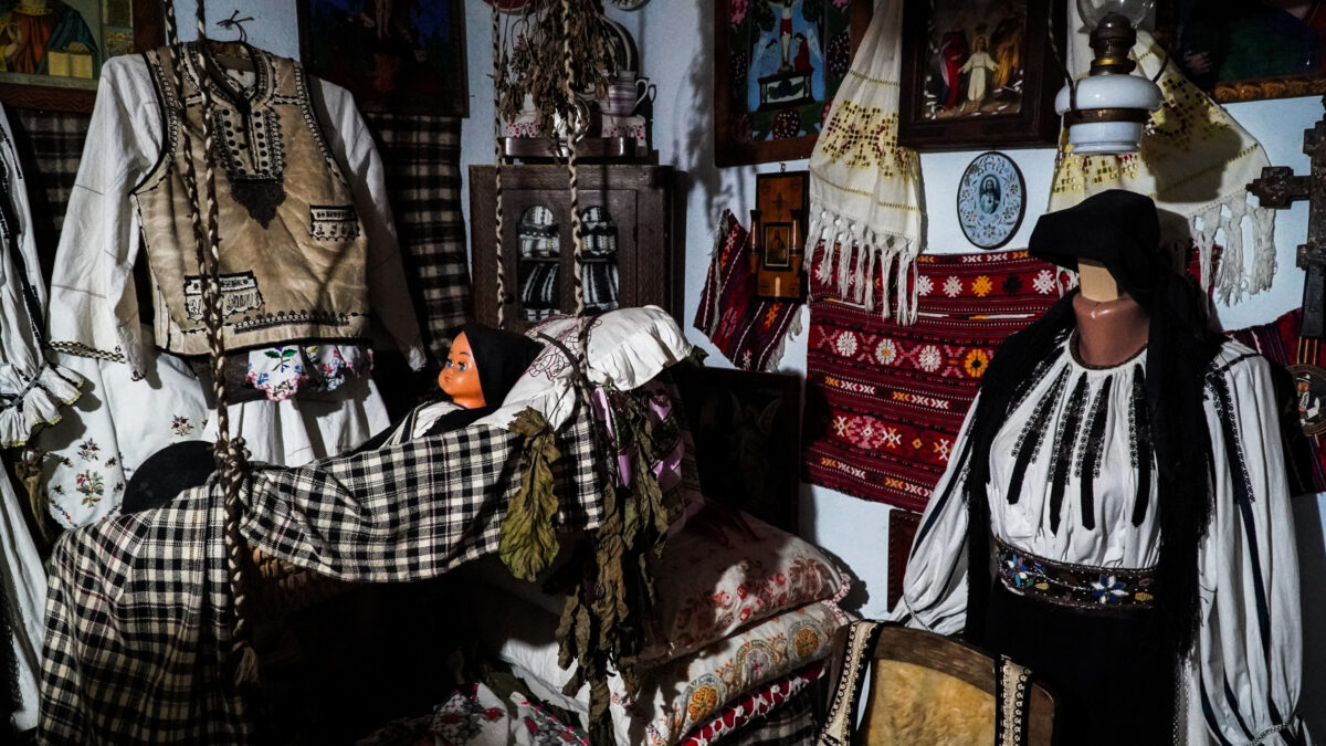 zeci de muzee neacreditate în satele din județul sibiu. direcția județeană pentru cultură vrea să îi ajute ca să intre în legalitate