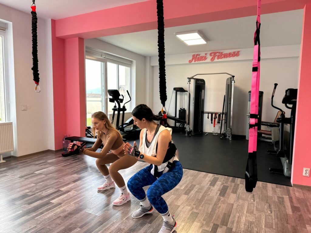 nixi fitness - noua sală din sibiu destinată exclusiv femeilor - are terasă privată pentru antrenamente - prețuri și program