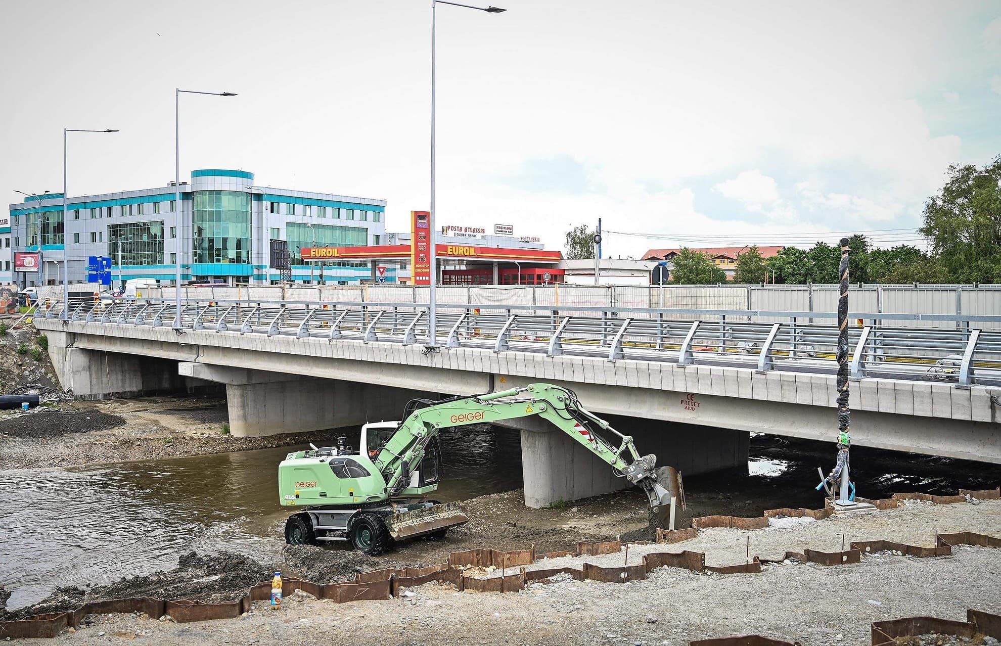 lucrările la podul de pe șoseaua alba iulia se apropie de finalizare - modificări în trafic începând de vineri