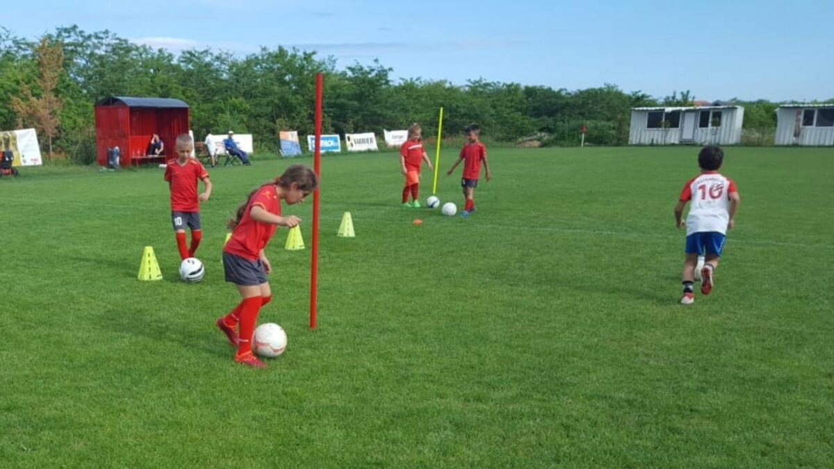 Mini-campionate de fotbal și baschet în Sub Arini de 1 Iunie - Intrare liberă pentru toți sibienii de la 0 la 100 de ani