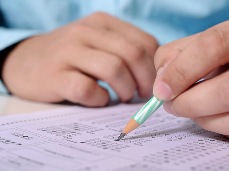 evaluarea națională - peste 4.000 de elevi de clasa a patra din sibiu vor susține marți primul examen