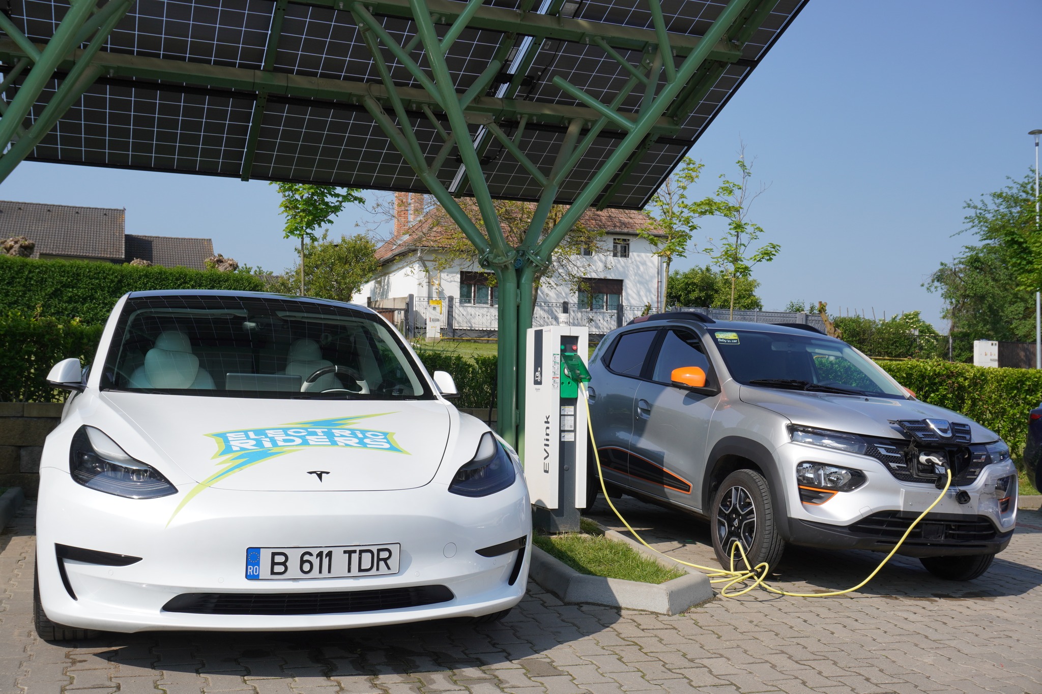 competiții de mașini electrice în românia - cu ce se laudă participanții