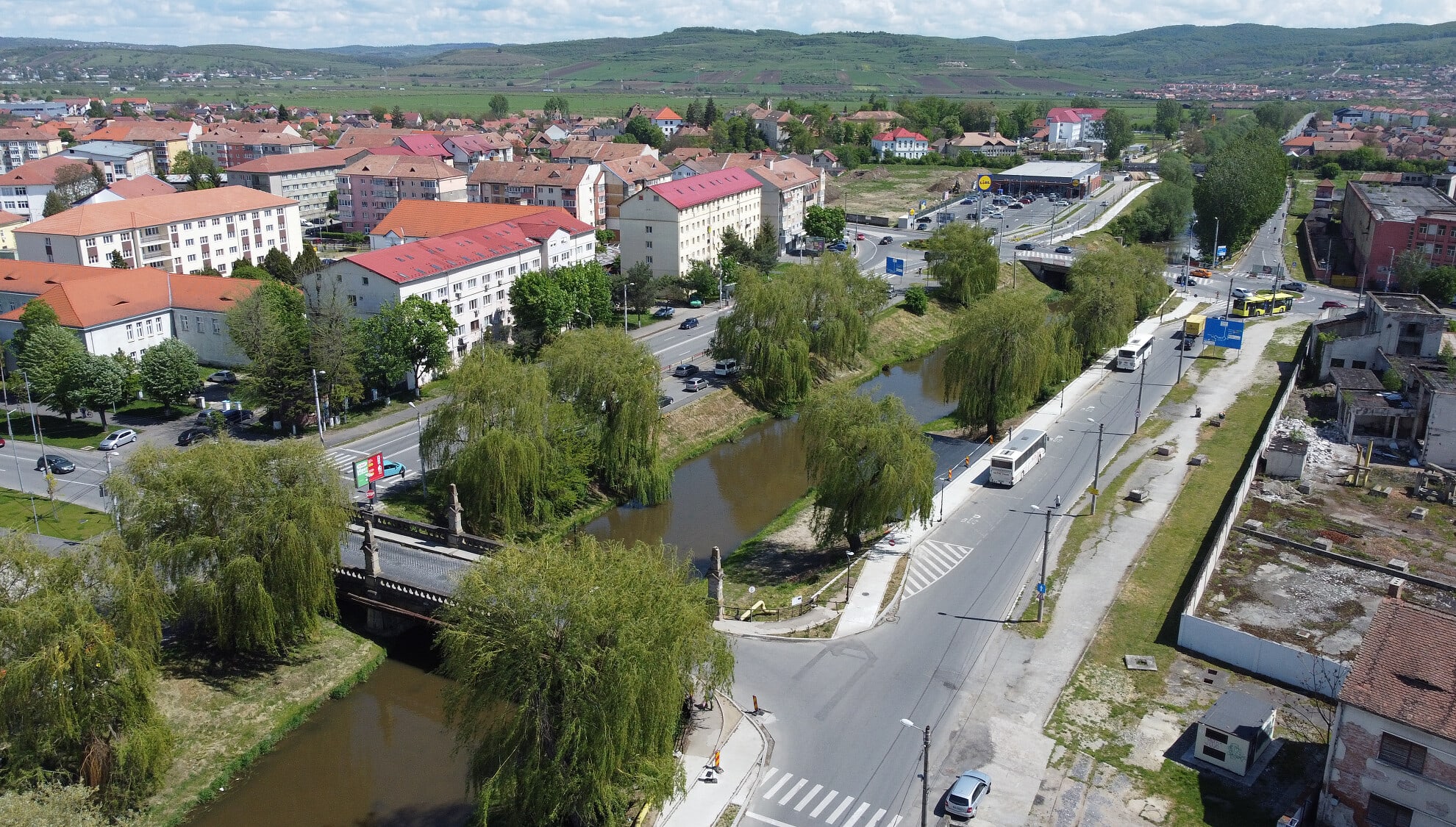 VIDEO: Bicicliștii se vor plimba în curând pe noile piste de pe malul Cibinului - Cum arată