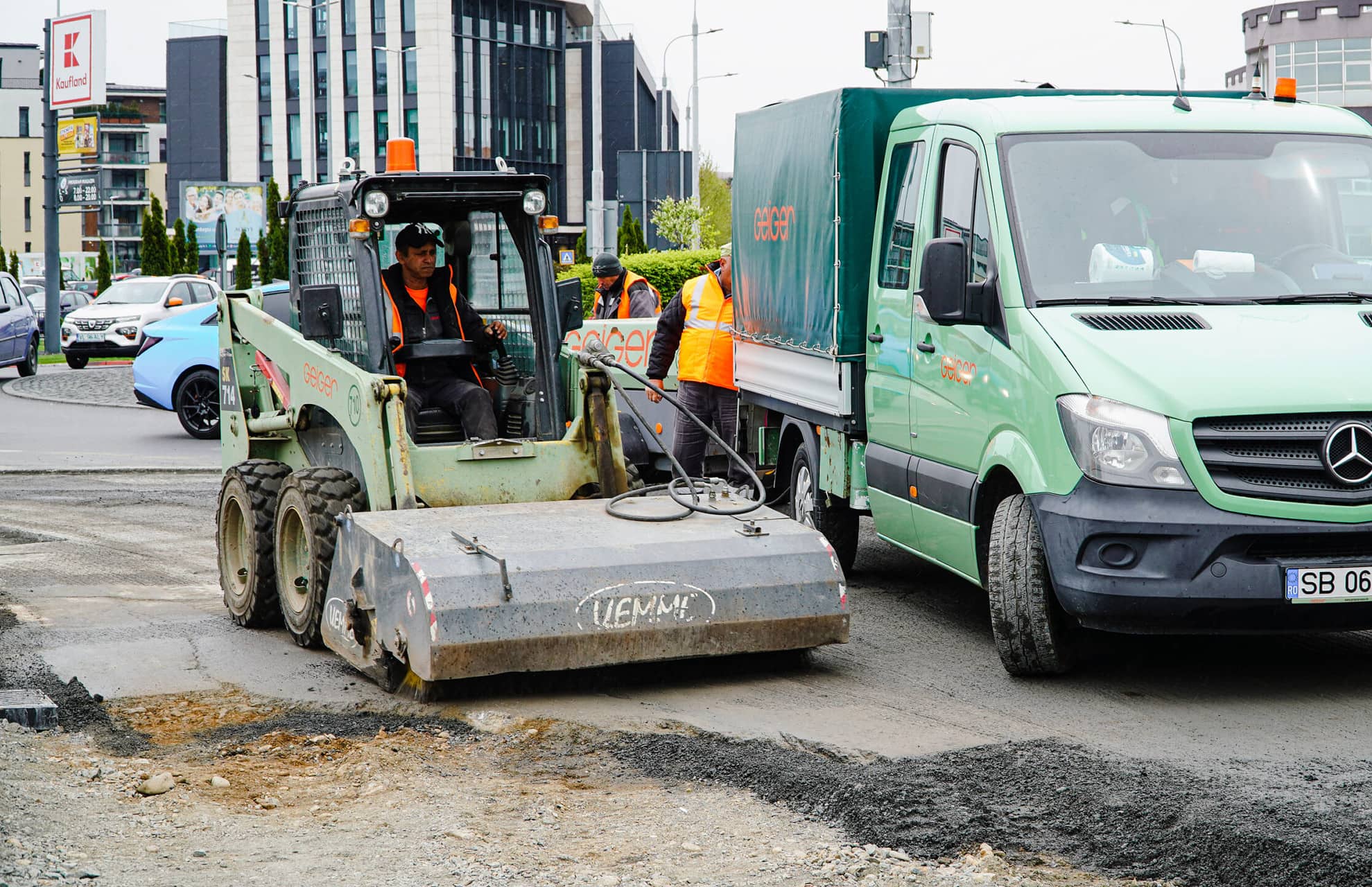 FOTO Podul peste Cibin se redeschide la finalul lui mai - Traficul auto se mută temporar pe celelalte două benzi