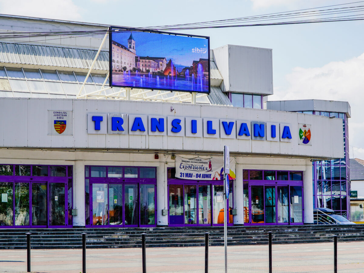 sala transilvania, renovată energetic cu peste 51 milioane lei. consilierii aprobă de urgență o hotărâre