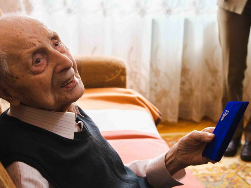 a murit pavel mihu - veteranul de război avea aproape 103 ani - prefectura a ținut un moment de reculegere