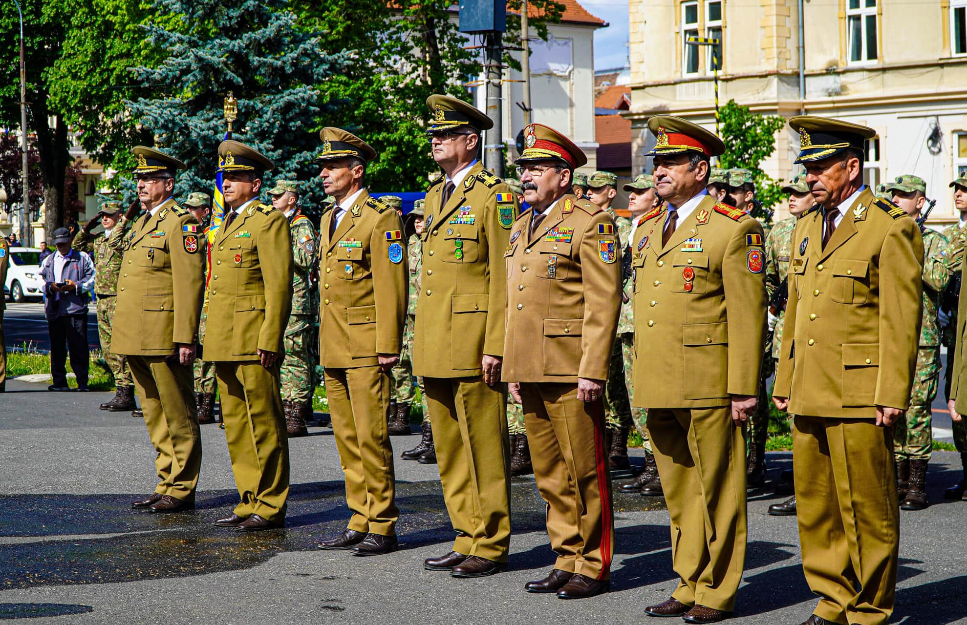 FOTO VIDEO Ziua Independenței de stat, comemorată la Sibiu - Au fost depuse jerbe și coroane de flori