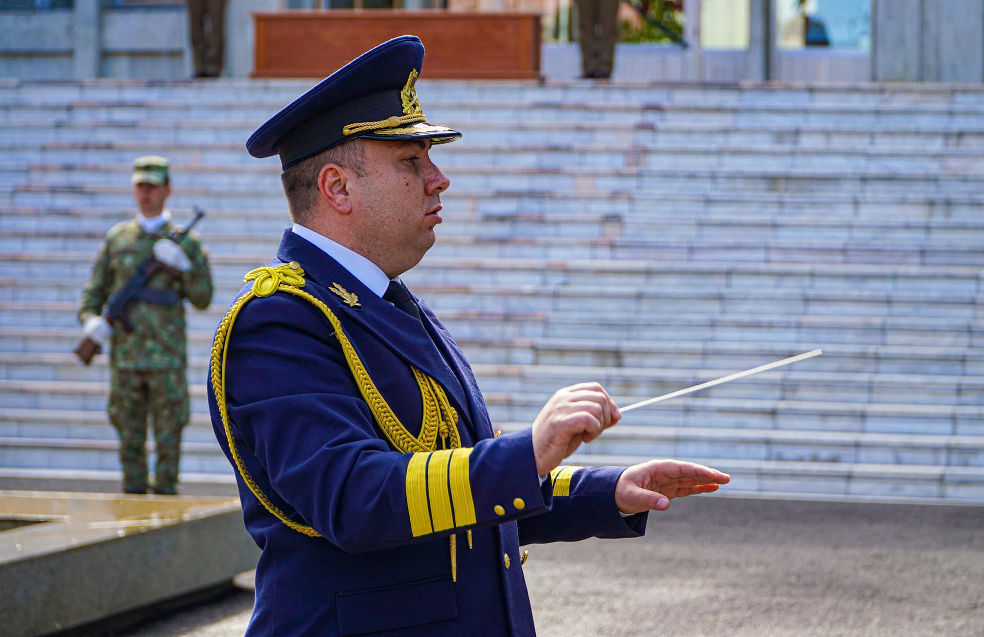 FOTO VIDEO Ziua Independenței de stat, comemorată la Sibiu - Au fost depuse jerbe și coroane de flori