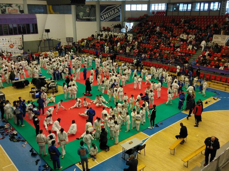 judoka u 13 se întrec la campionatul balcanic de la sibiu